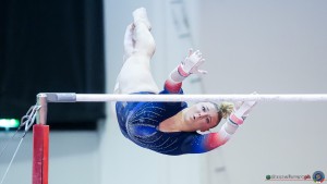 sr sfe02003 copia simone ferraro ph